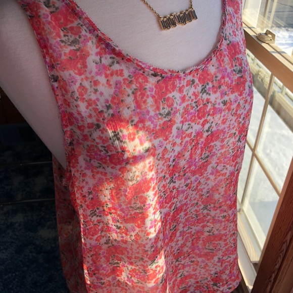 Aerie Sheer Floral Tank 🌸 - Picture 2 of 6